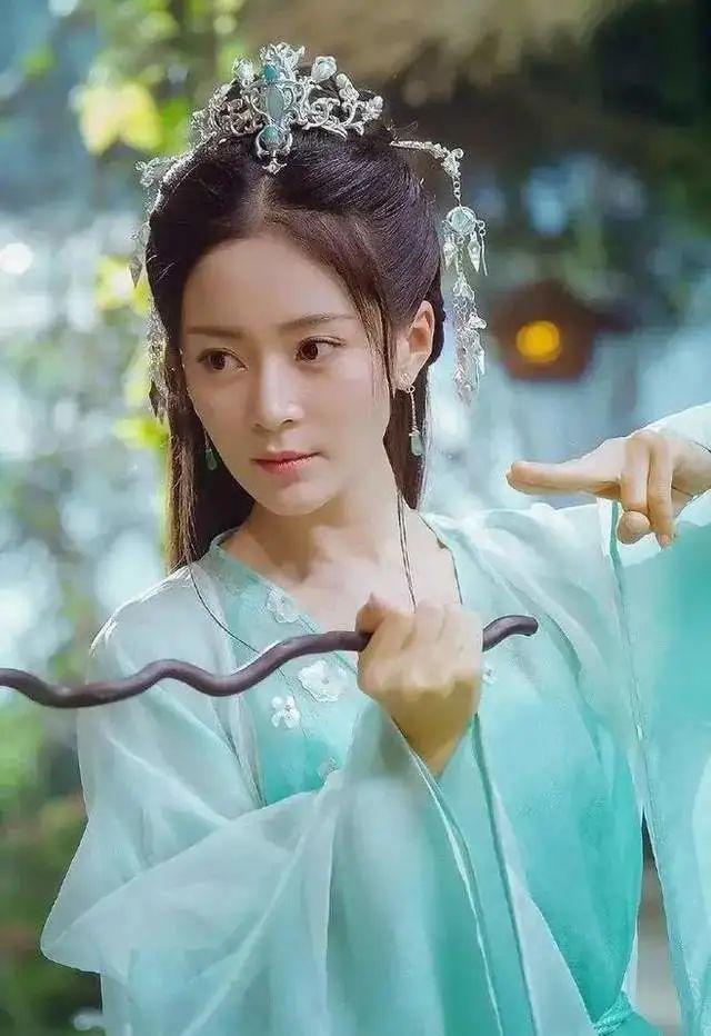 電視劇愛你一生演員表,電視劇愛你一生演員表，一場(chǎng)自然美景的旅行與內(nèi)心的探索之旅